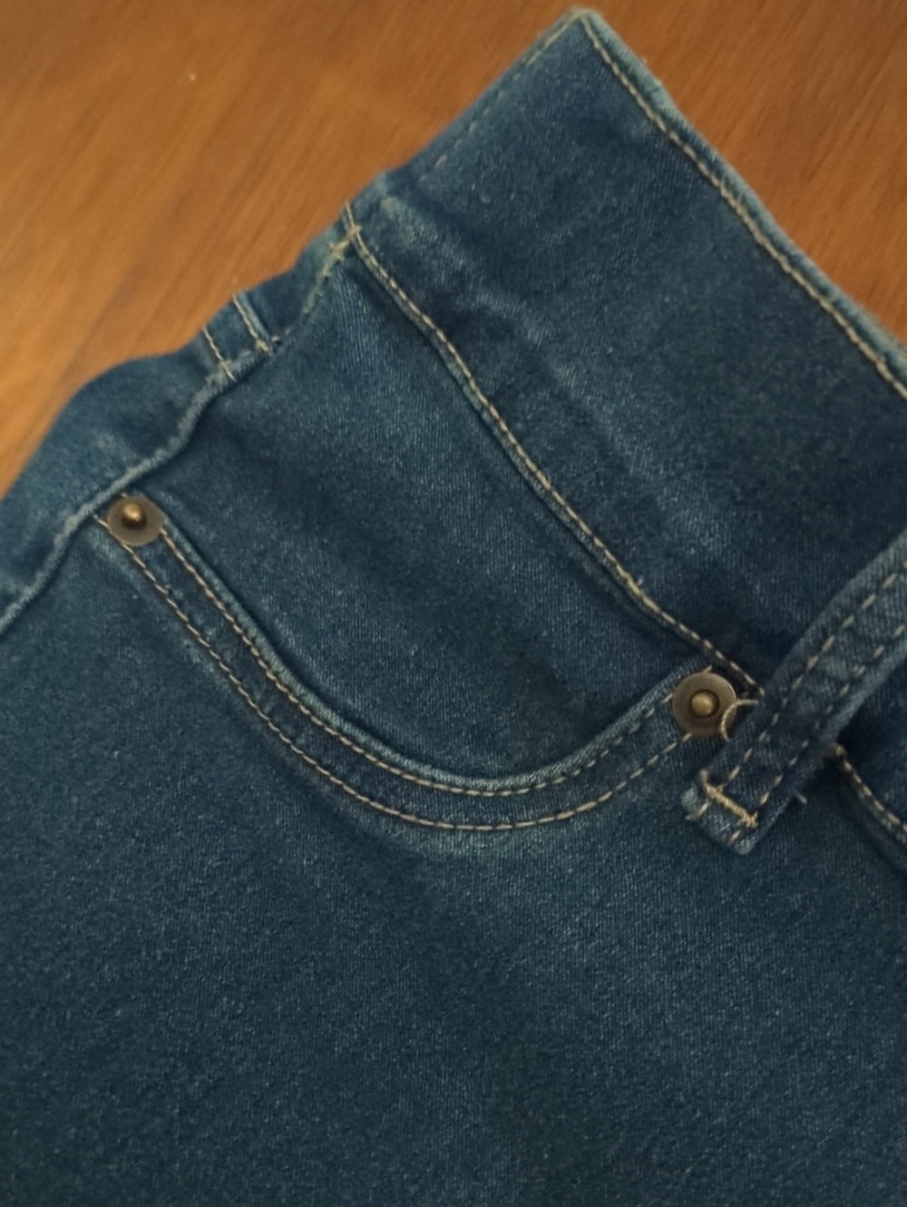 Jeans - Picture 5 of 14